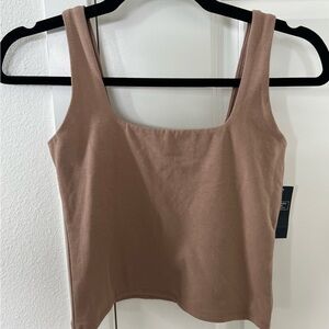 Abercrombie crop tank (size S)